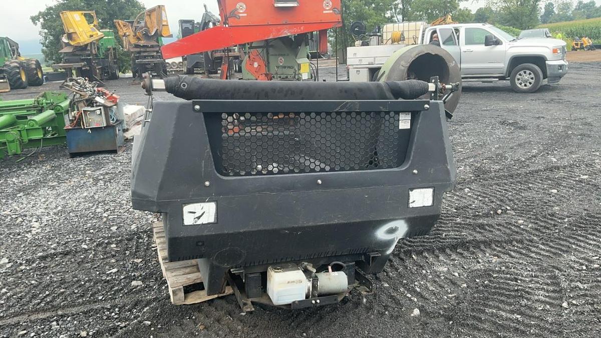 Used Dumper Dogg 5532000 Pickup Bed Insert