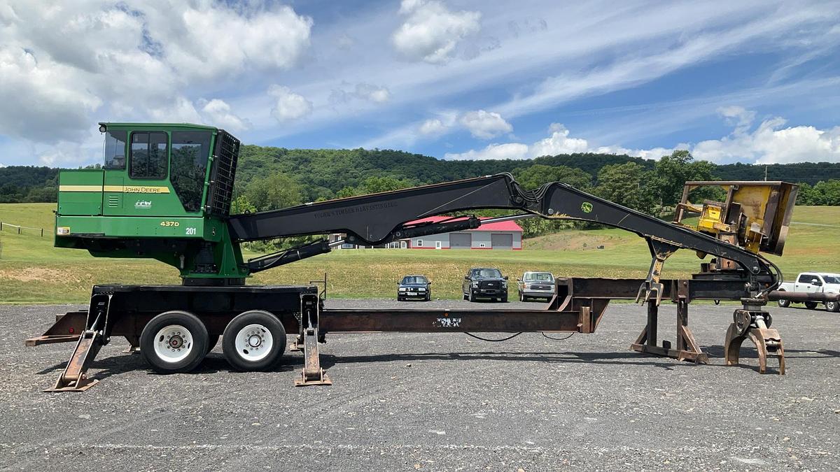 Used 2015 John Deere 437D Knuckleboom Loader