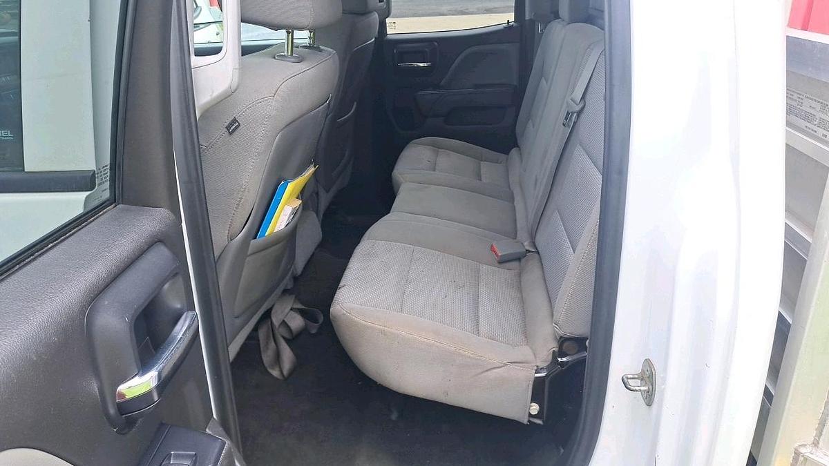 Used 2015 Chevy 2500 Flatbed Truck