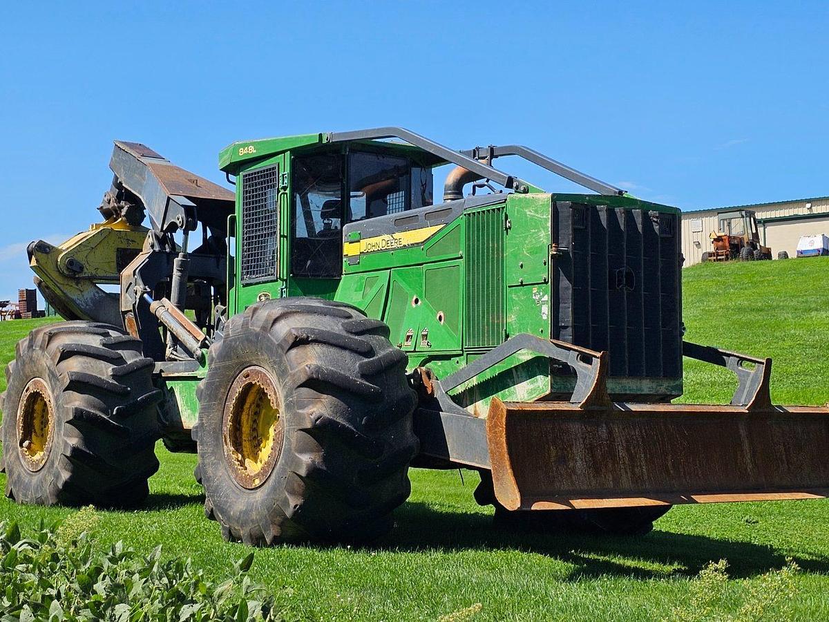 Used 2016 John Deere 848L Grapple Skidder
