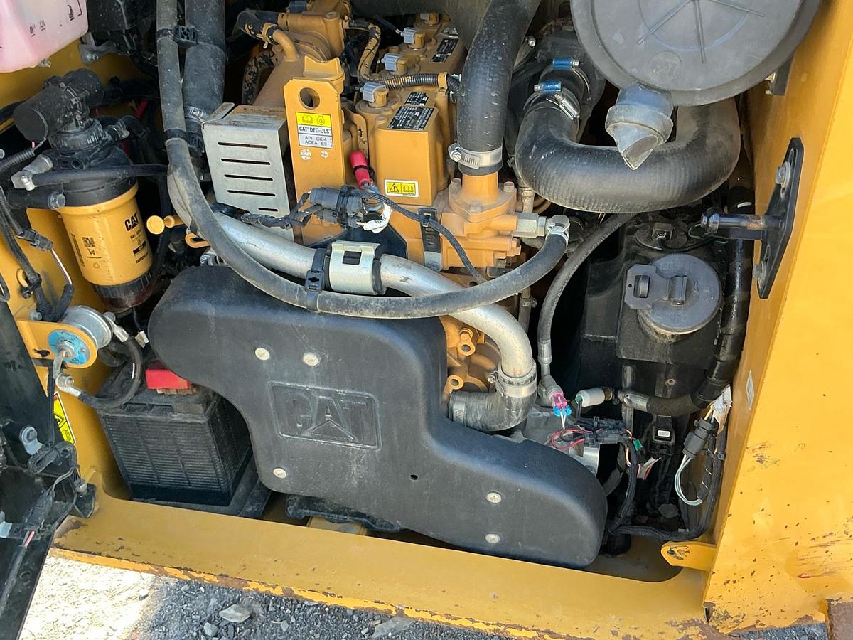 Used 2019 Cat 289D Compact Track Loader