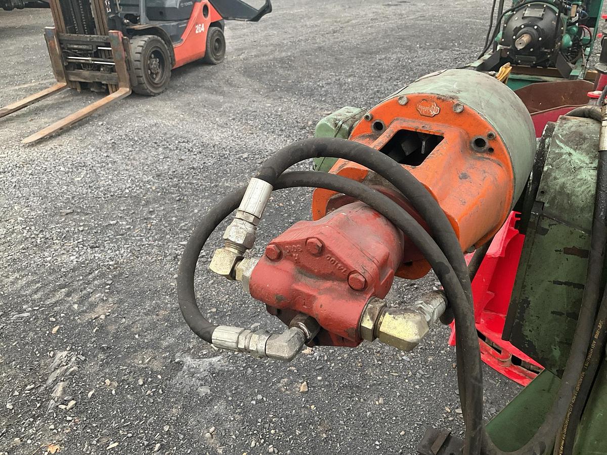 Used Hanchett Stretcher Roller