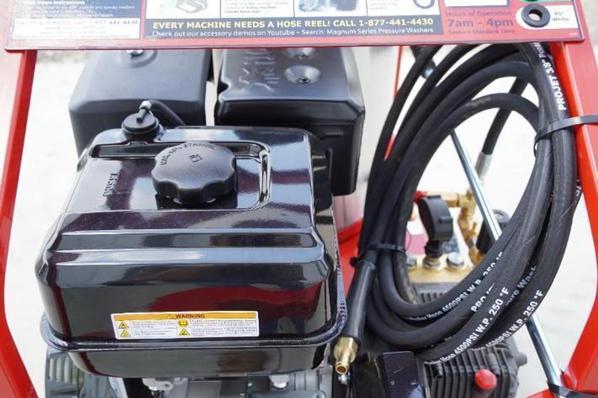 Used Magnum Gold 4000 Series Hot Water Pressure Washer