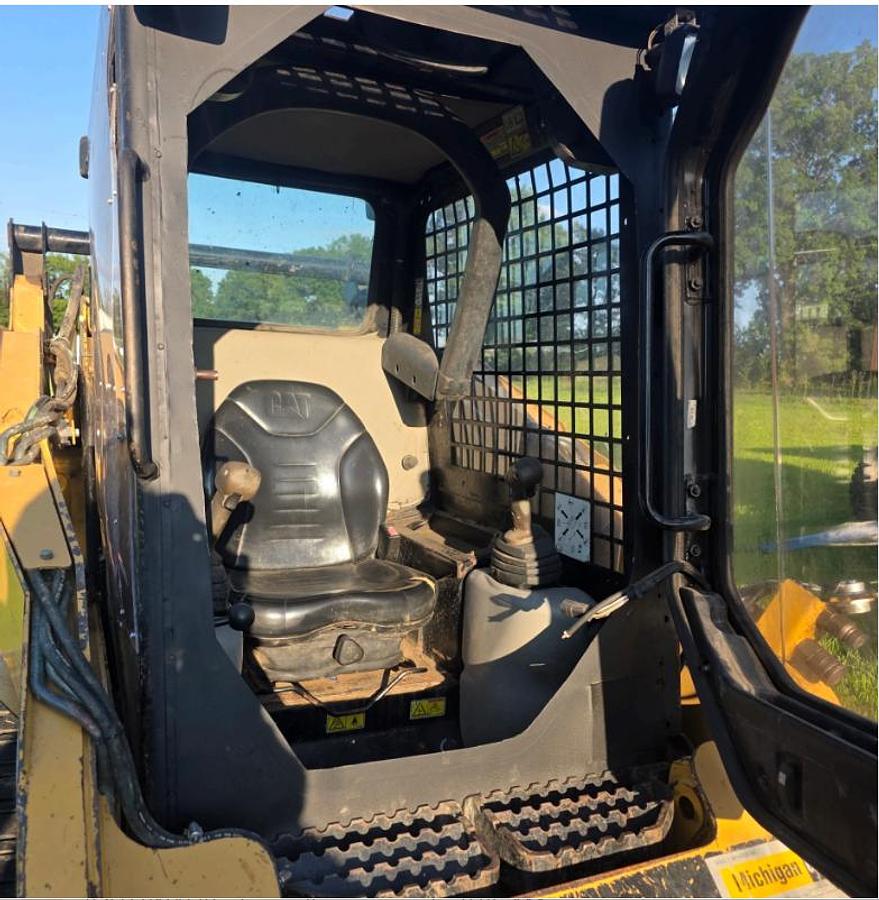 Used Cat 257B Track Skidsteer