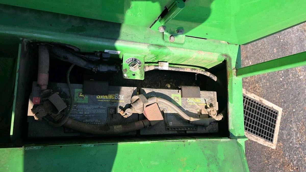 Used 2014 John Deere 437 Knuckleboom Loader