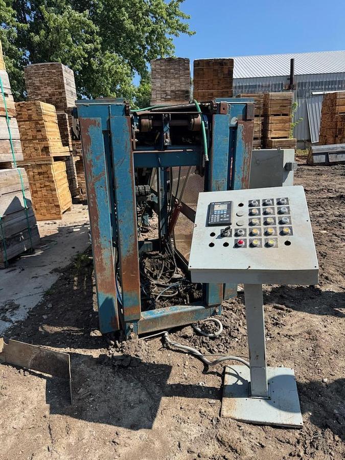 Used Brewer Golden Eagle Board Stacker