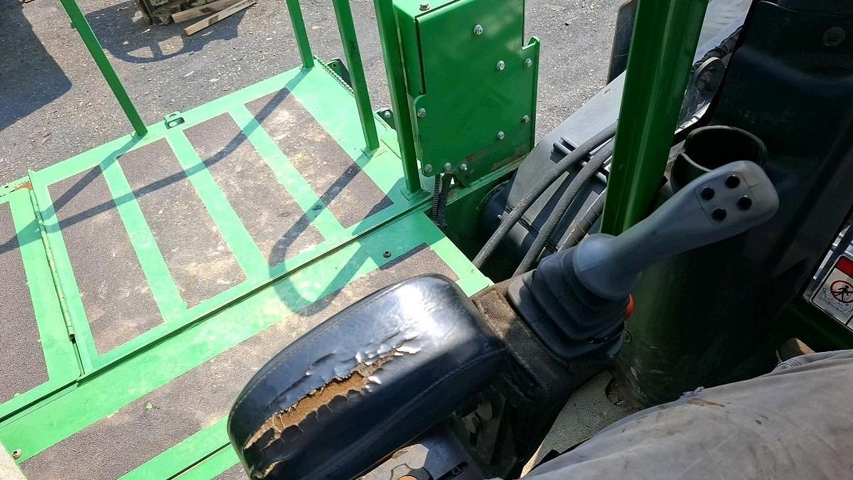 Used 2019 John Deere 437E Knuckleboom