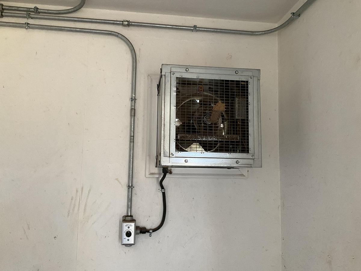 Used Electrical Building With MCC