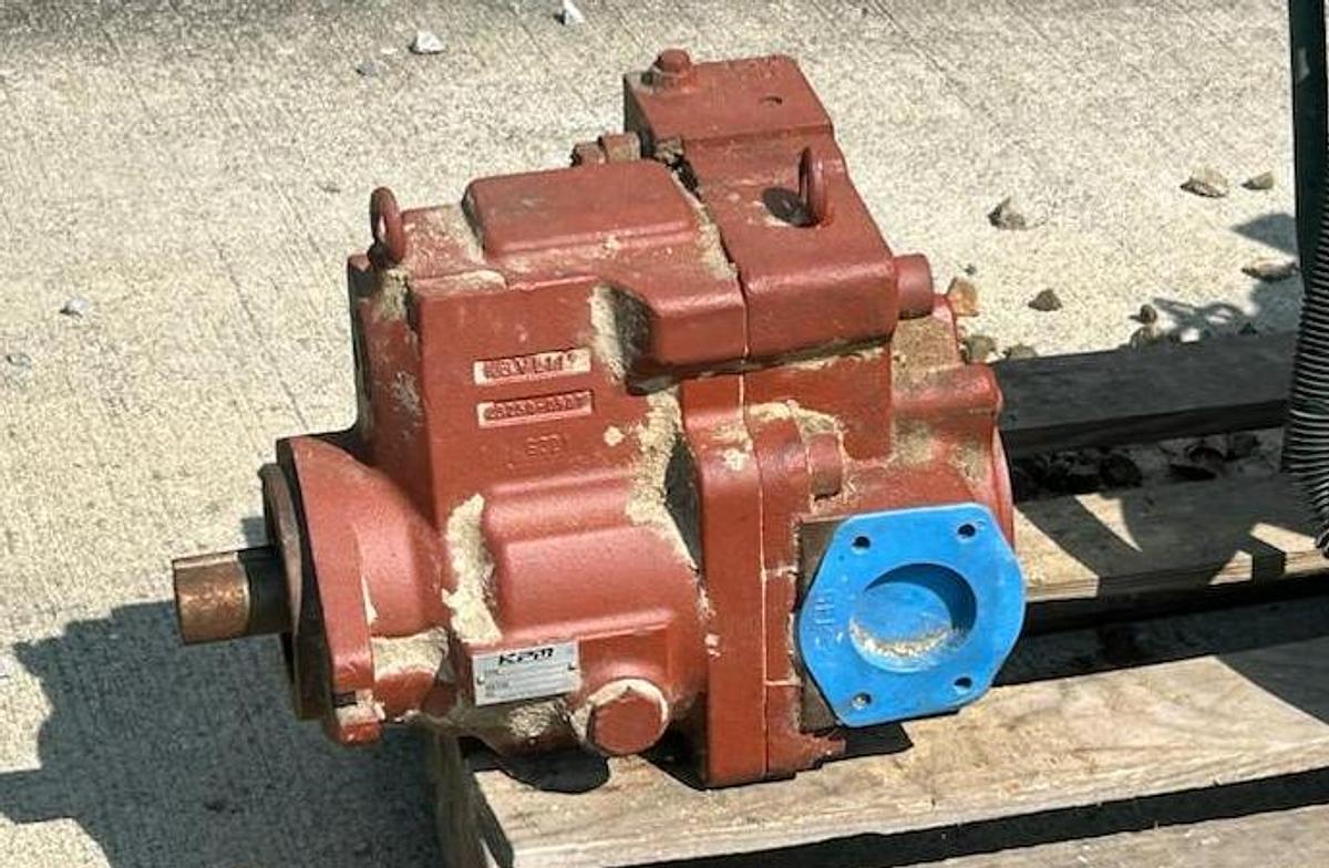 Used Kawasaki Hydraulic Pump