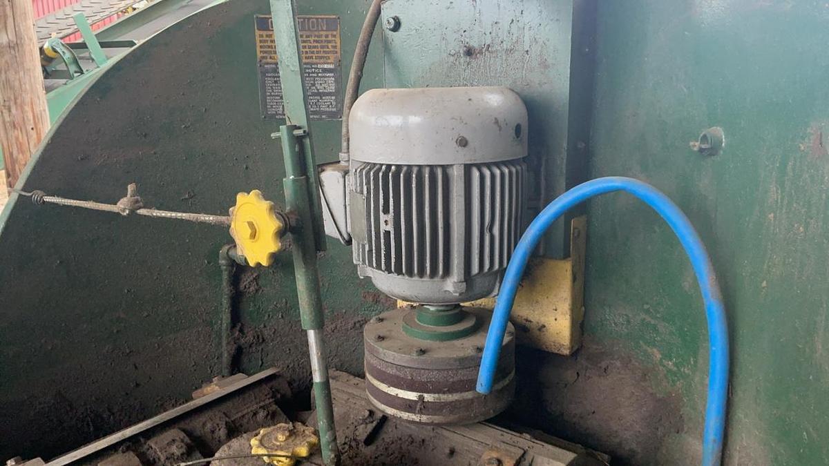 Used Newman G-200 Chipper Knife Grinder