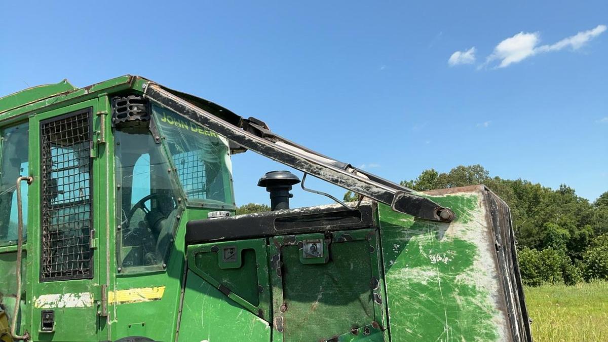 Used 2010 John Deere 548GIII Grapple Skidder