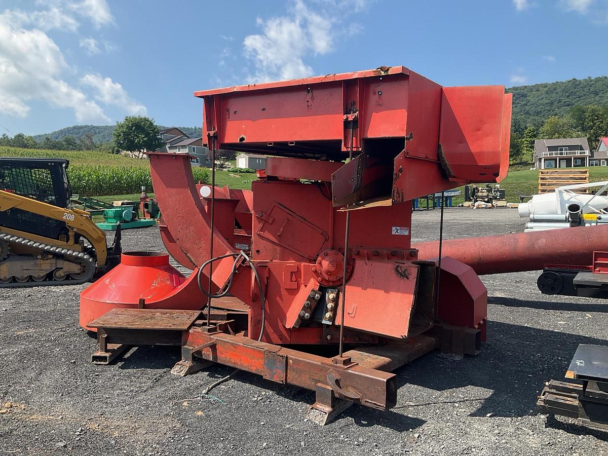 Used Morbark 48" Chipper