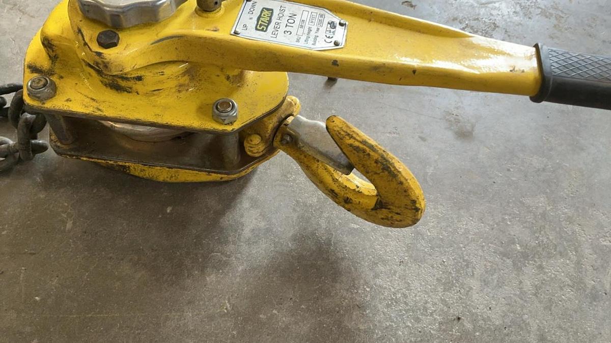 Used Lever Hoist and Lever Binders