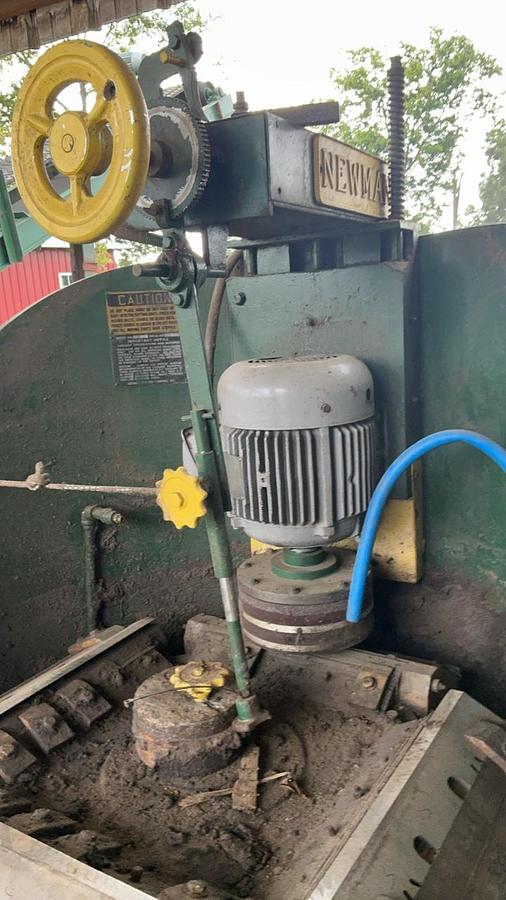 Used Newman G-200 Chipper Knife Grinder