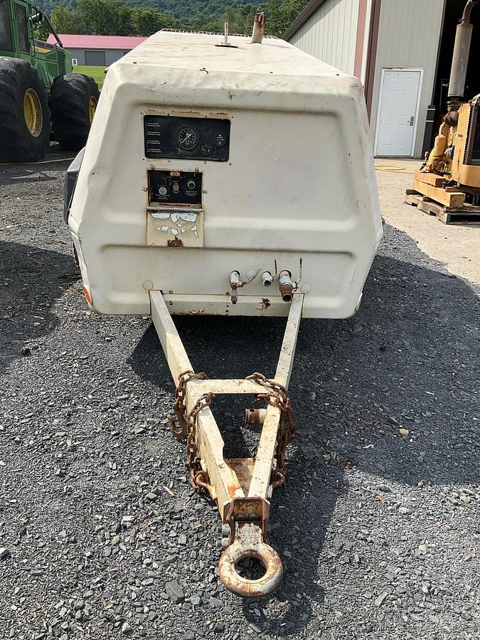 Used 1993 Ingersoll Rand P250BWD Portable Air Compressor