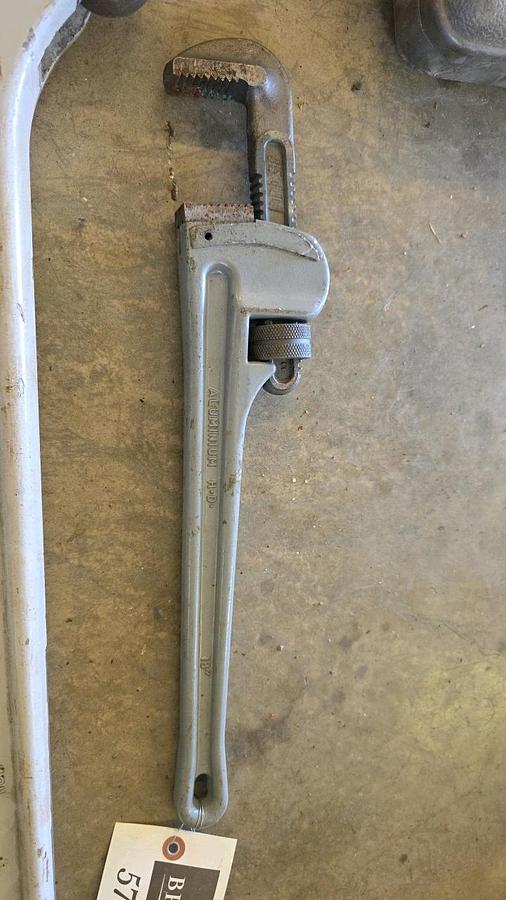Used Heavy Duty Aluminum Pipe Wrenches