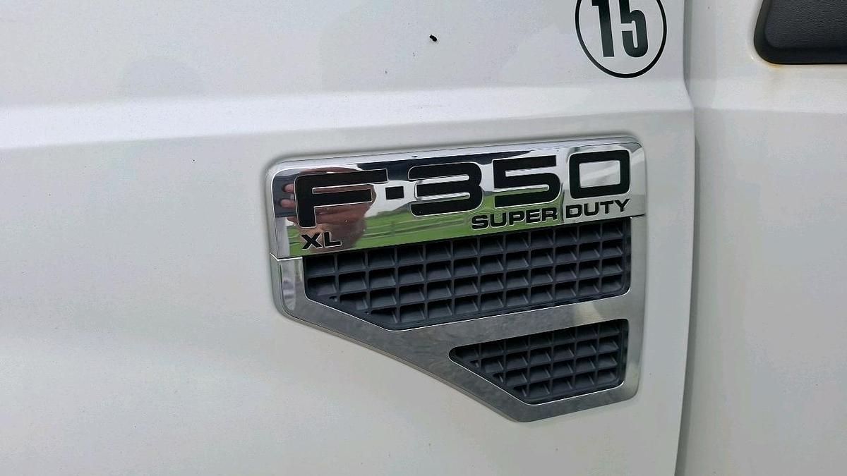 Used 2008 Ford F350 Pickup Truck