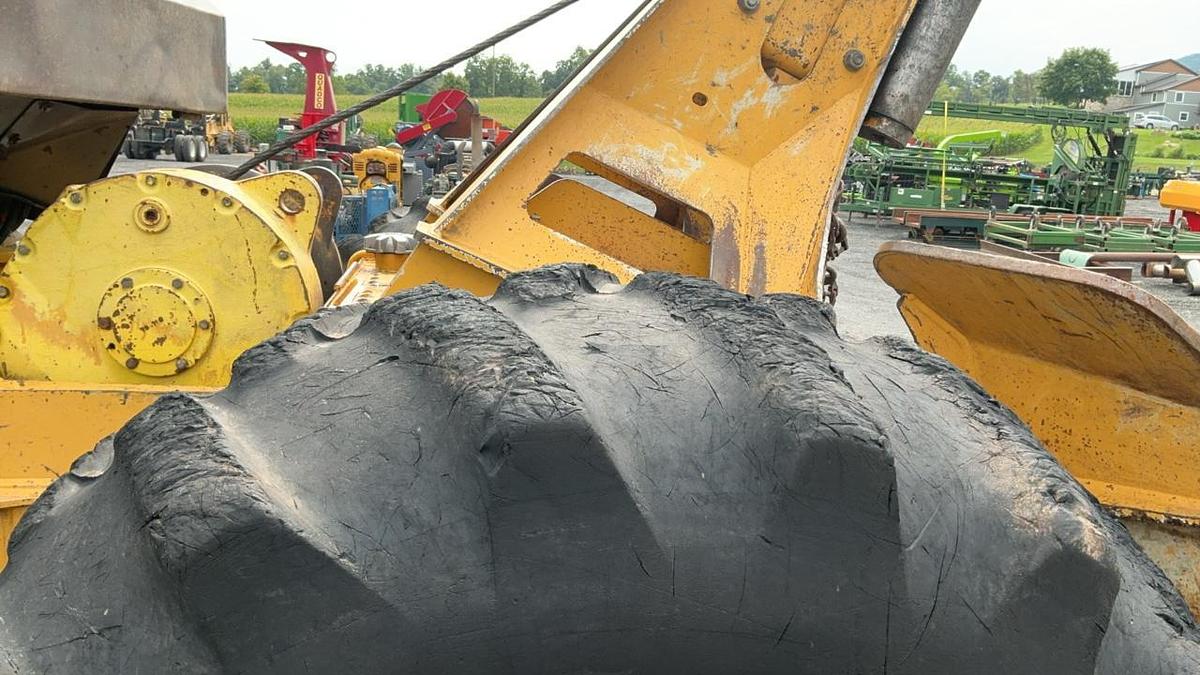 Used 2005 John Deere 540 GIII Skidder