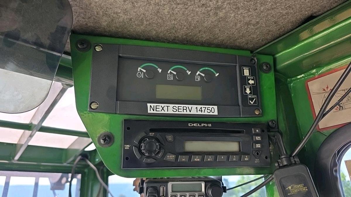 Used 2014 John Deere 437 Knuckleboom Loader