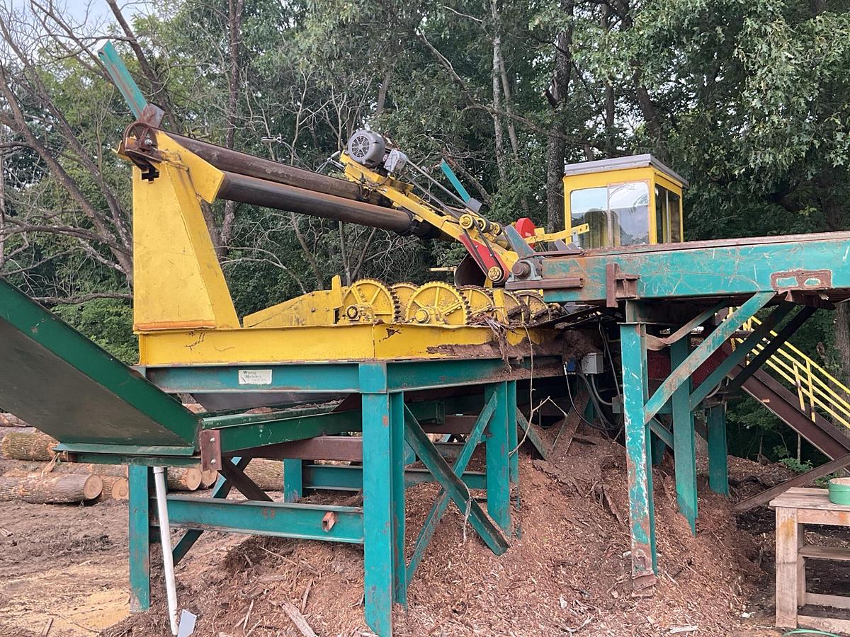 Used Fulgum E-616 Rosserhead Debarker