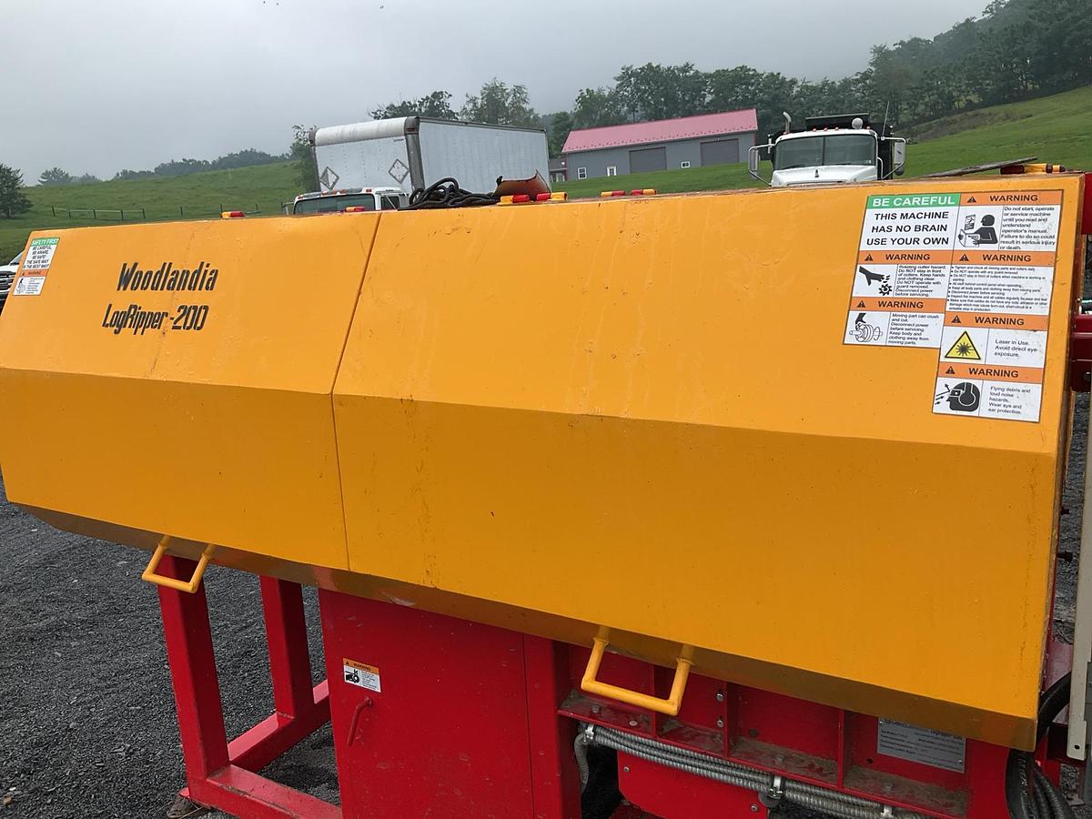 Used Woodlandia 200 Logripper