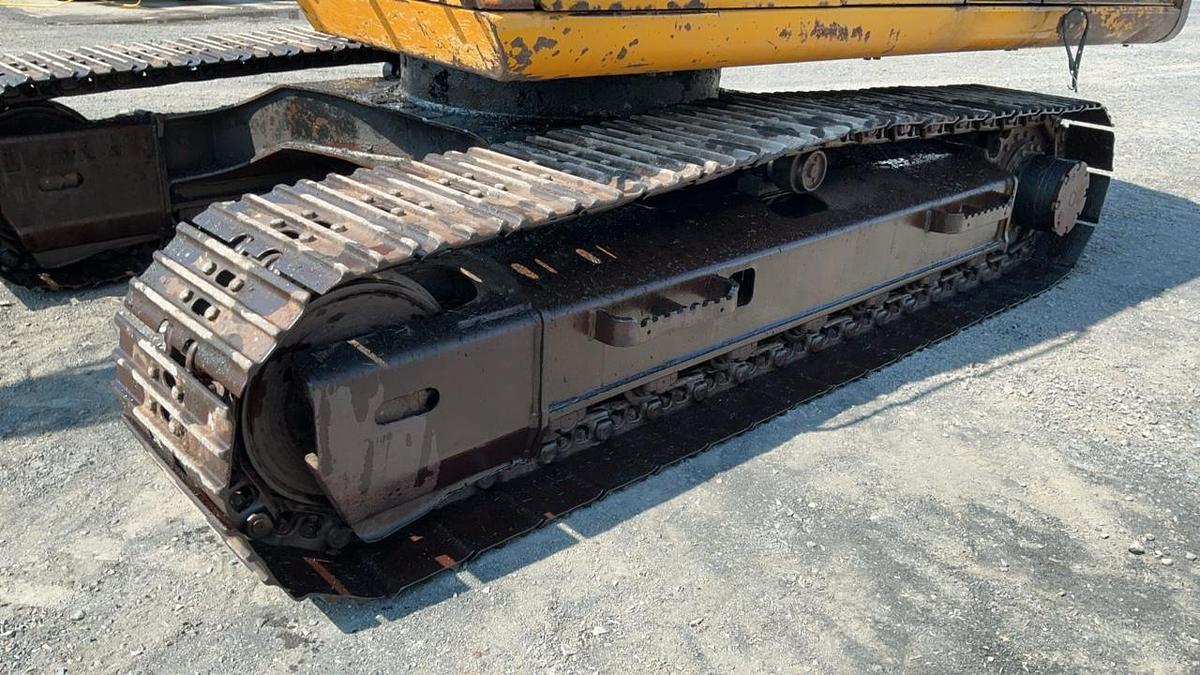 Used 1988 John Deere 490D Excavator
