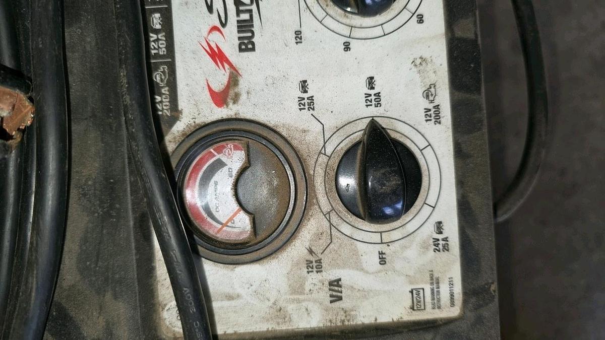 Used Schumacher SC1633 Battery Charger