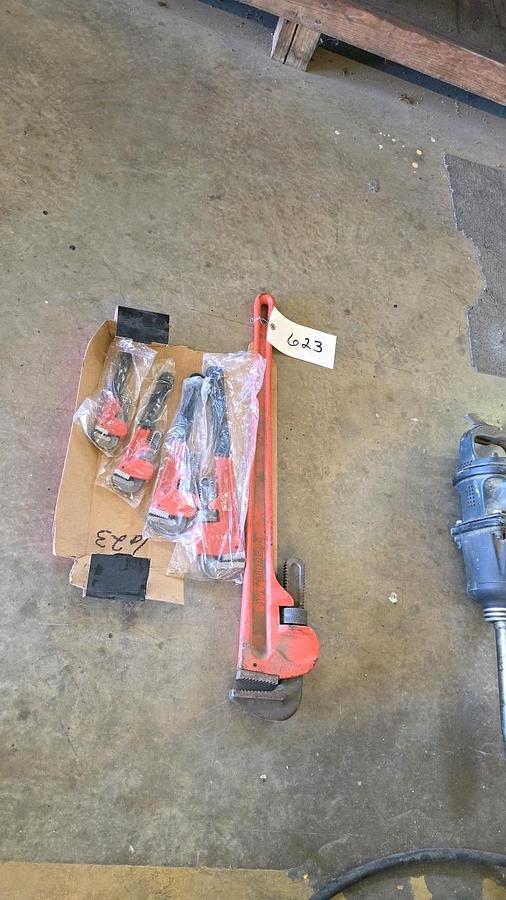Used Pipe Wrenches