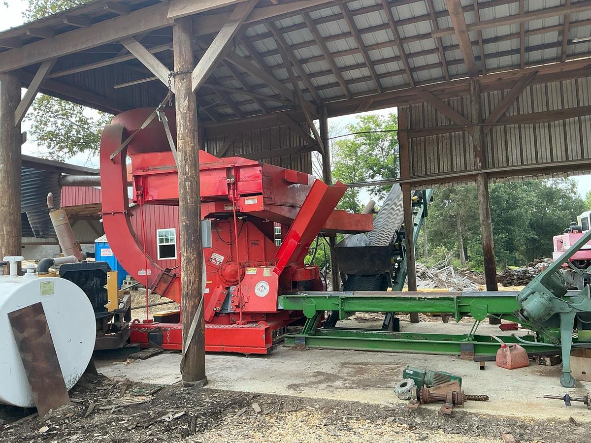 Used Morbark Chipper Entirety
