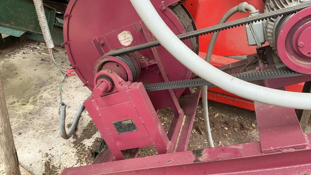 Used Cornell A26 Dust Blower and Pipe