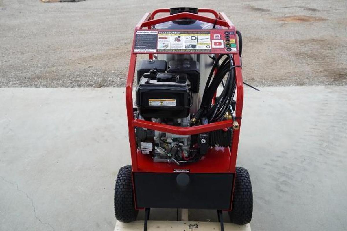 Used Magnum Gold 4000 Series Hot Water Pressure Washer