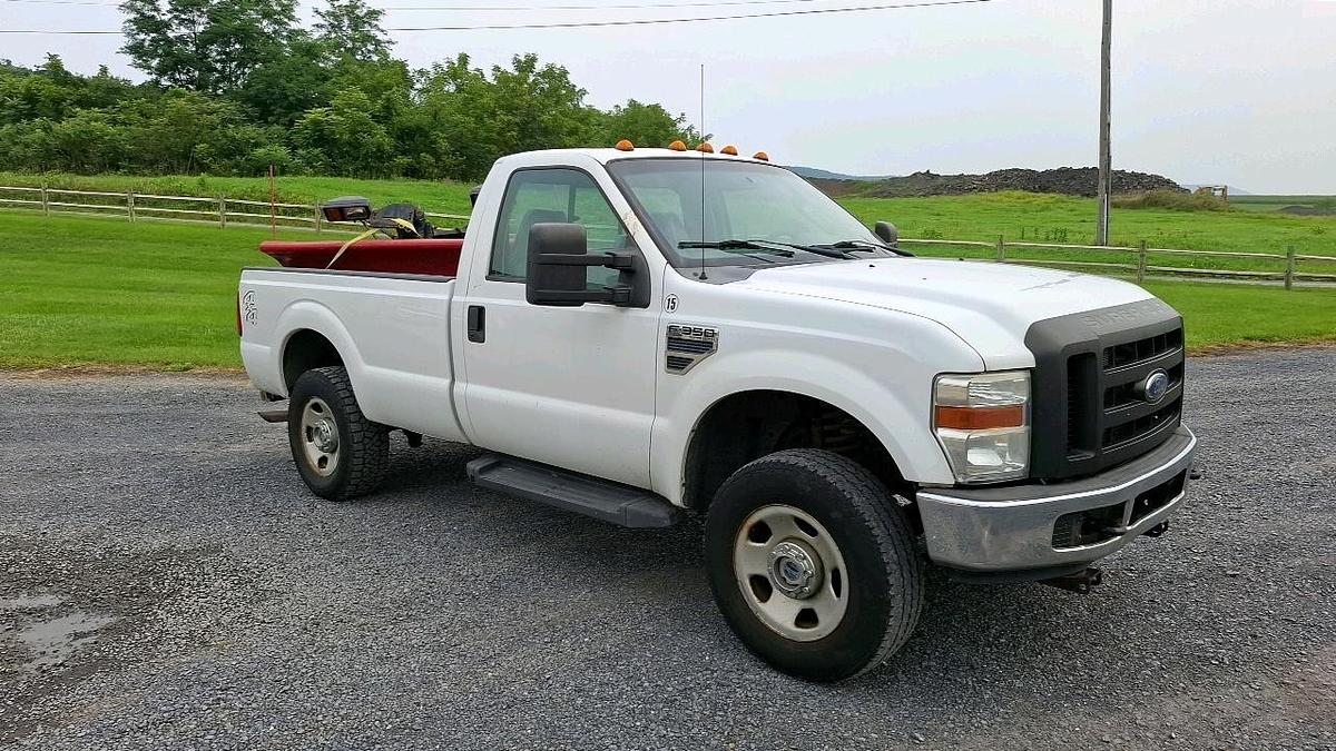 Used 2008 Ford F350 Pickup Truck