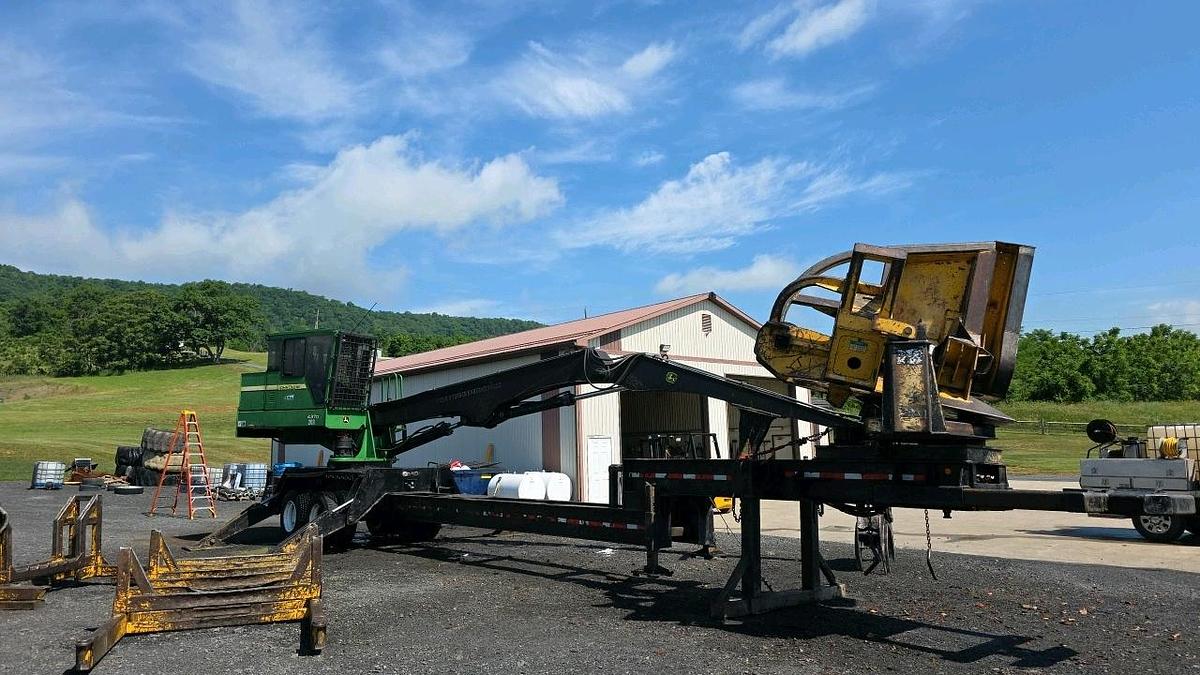 Used 2014 John Deere 437 Knuckleboom Loader