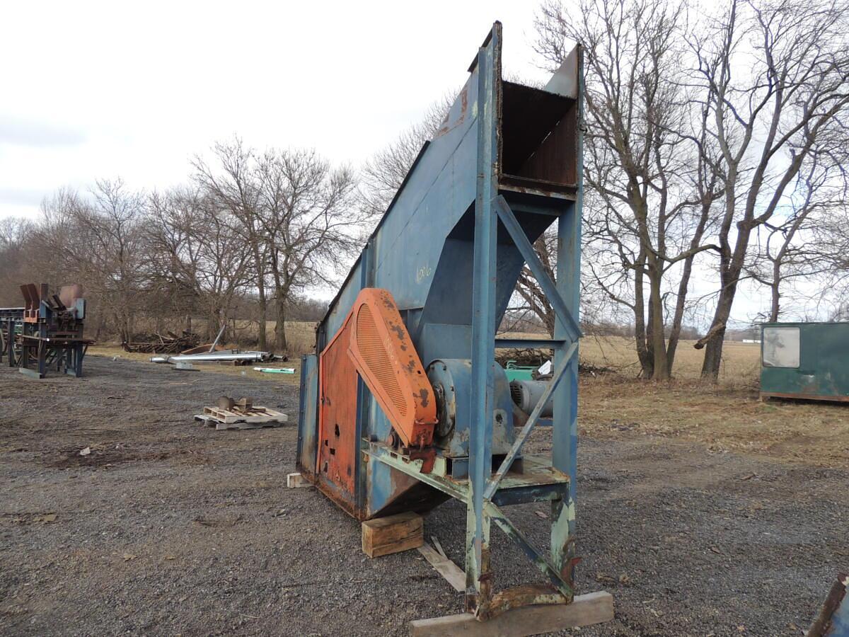 Used waste conveyor