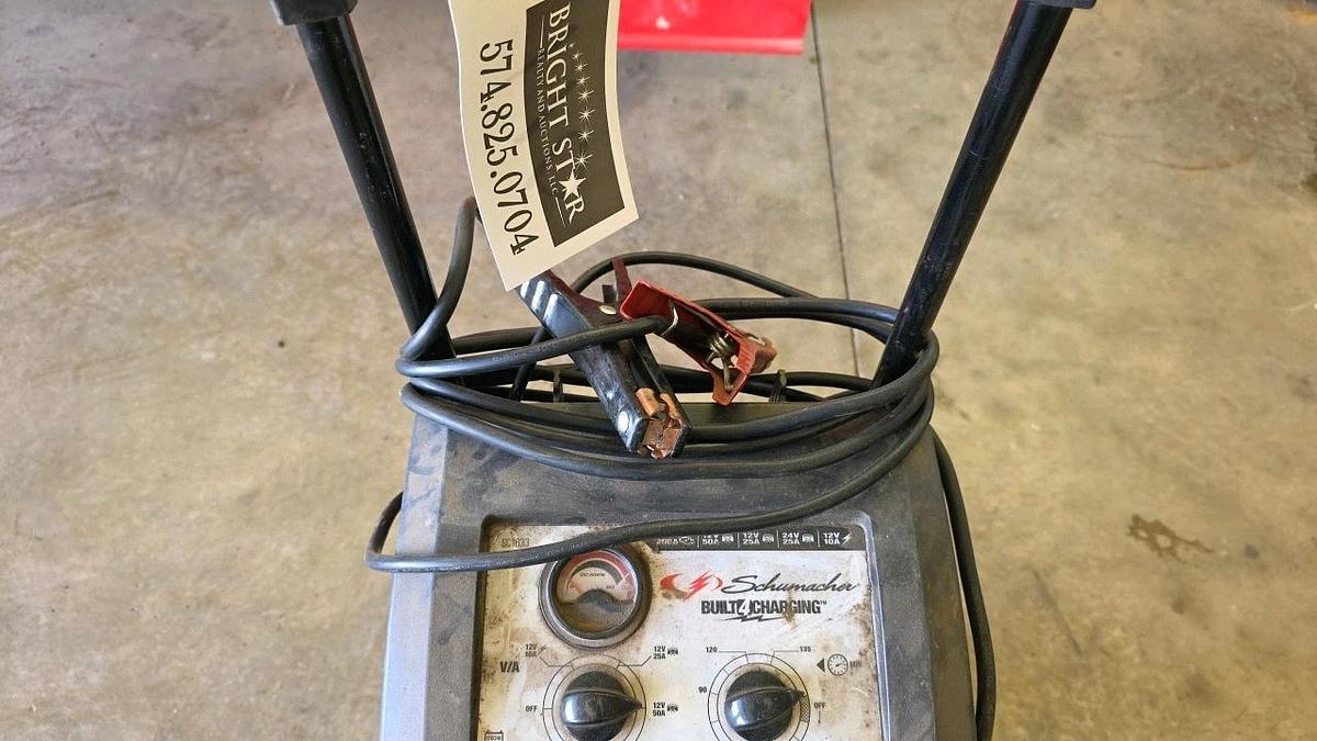 Used Schumacher SC1633 Battery Charger