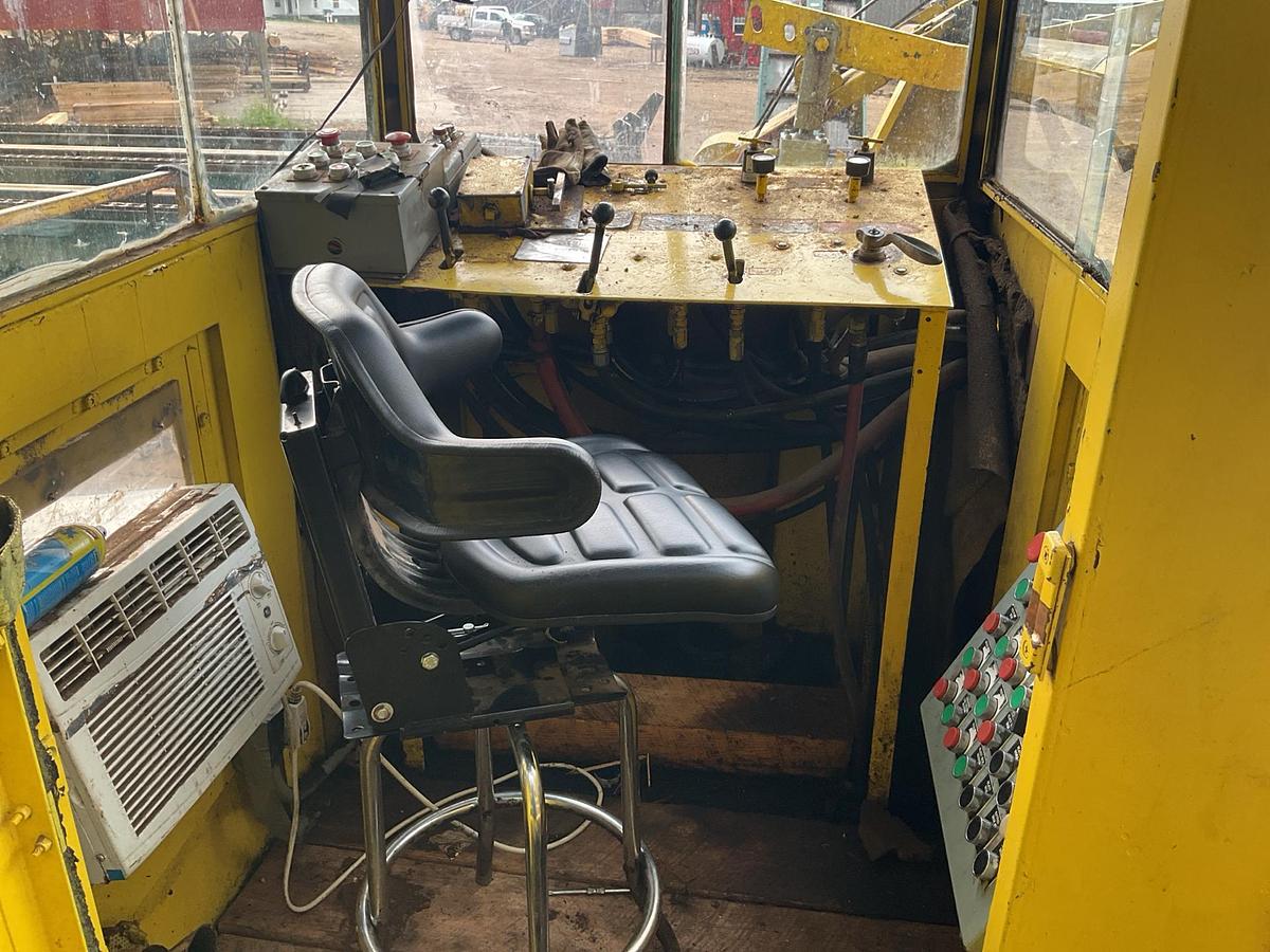 Used Fulgum E-616 Rosserhead Debarker