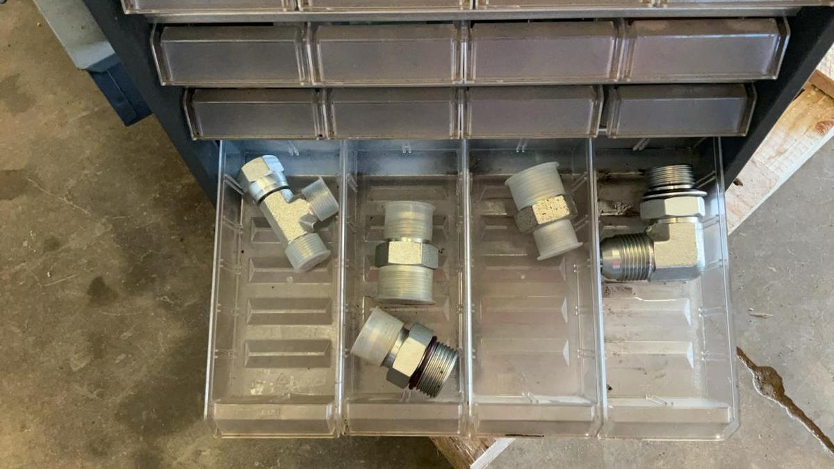 Used Hydraulic Hoses