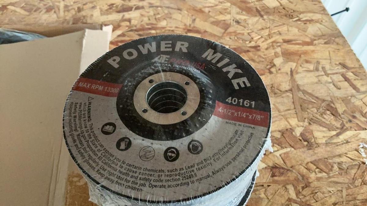 Used Grinder Blades and Sawzall Blades