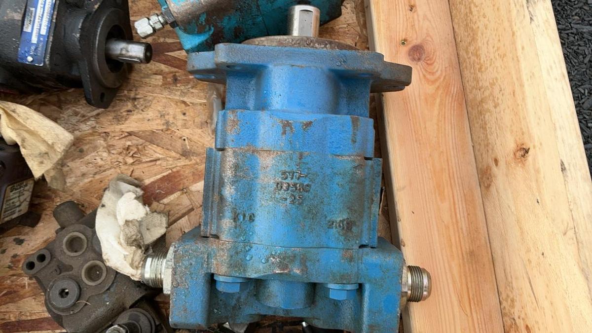 Used Hydraulic Parts
