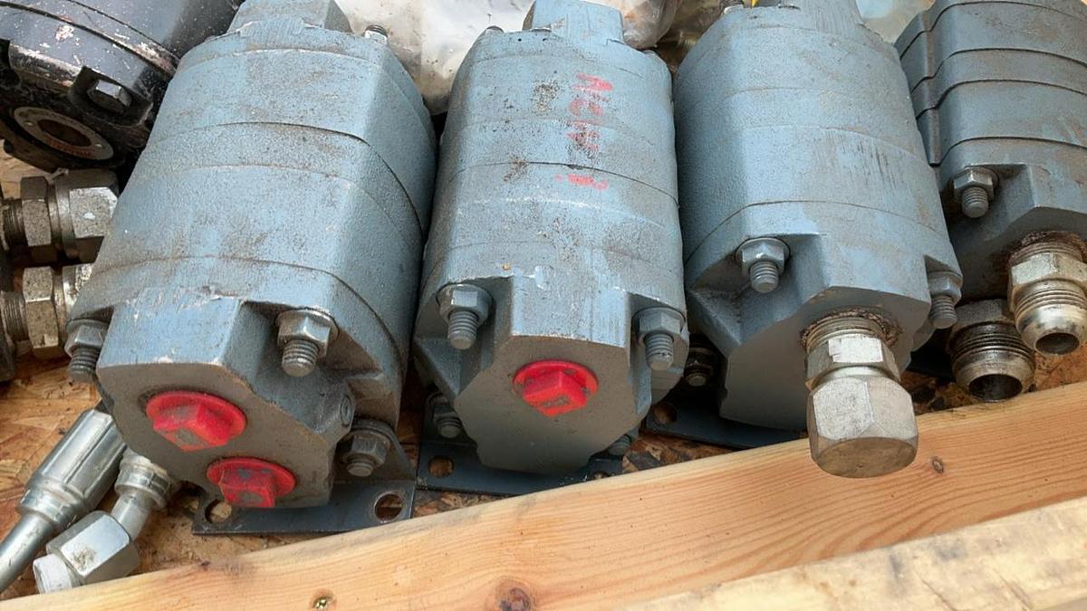 Used Hydraulic Parts