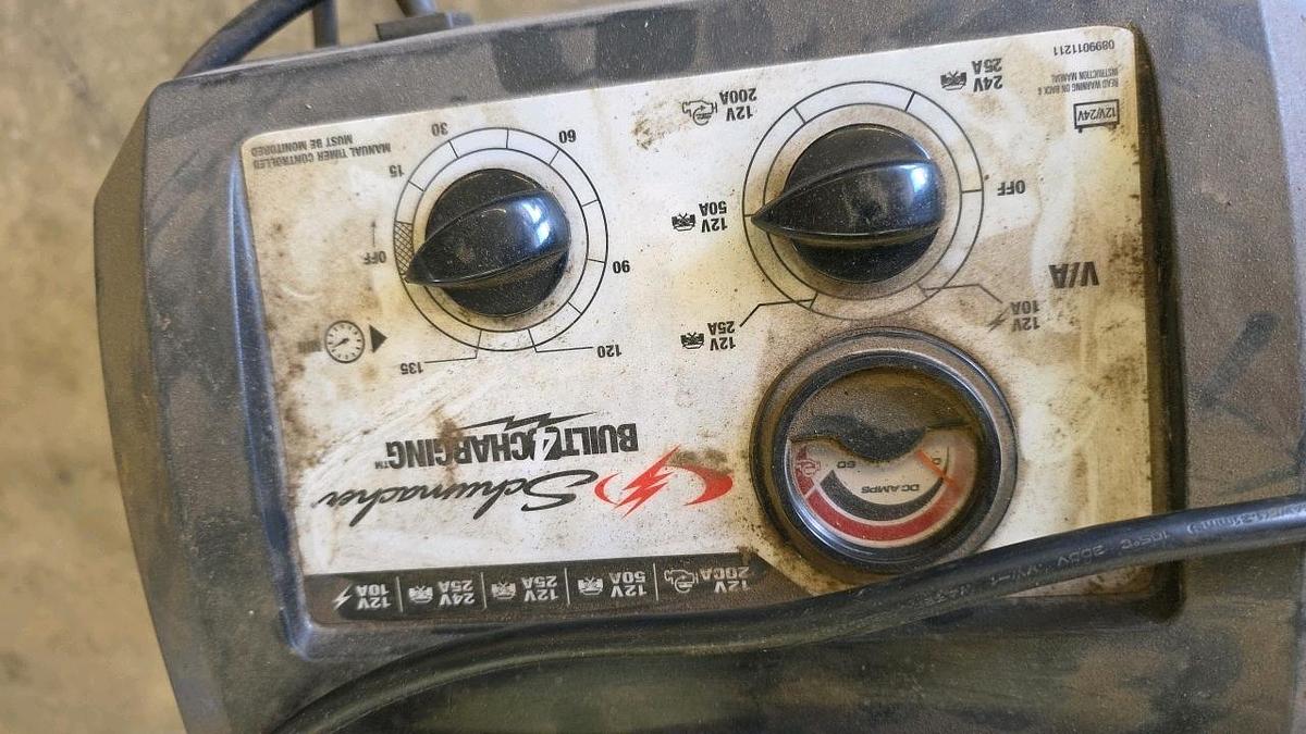 Used Schumacher SC1633 Battery Charger