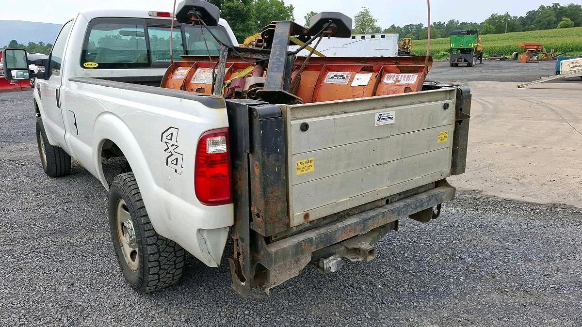 Used 2008 Ford F350 Pickup Truck
