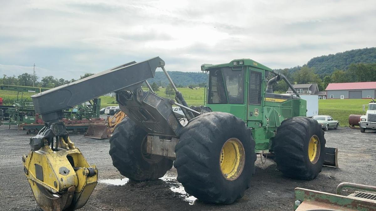 Used 2016 John Deere 748L Skidder