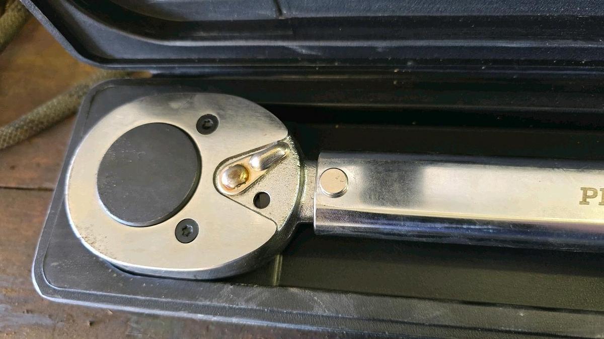 Used Pittsburgh Torque Wrenches