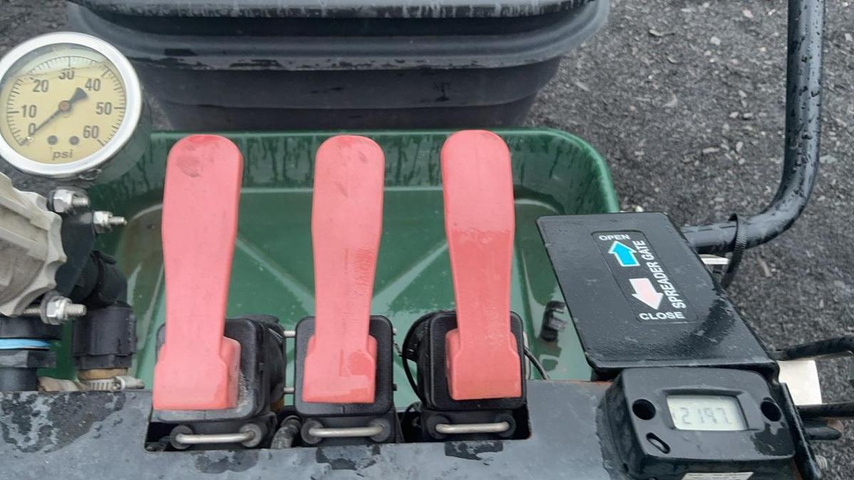 Used Turfco 85875 Sprayer/Seeder