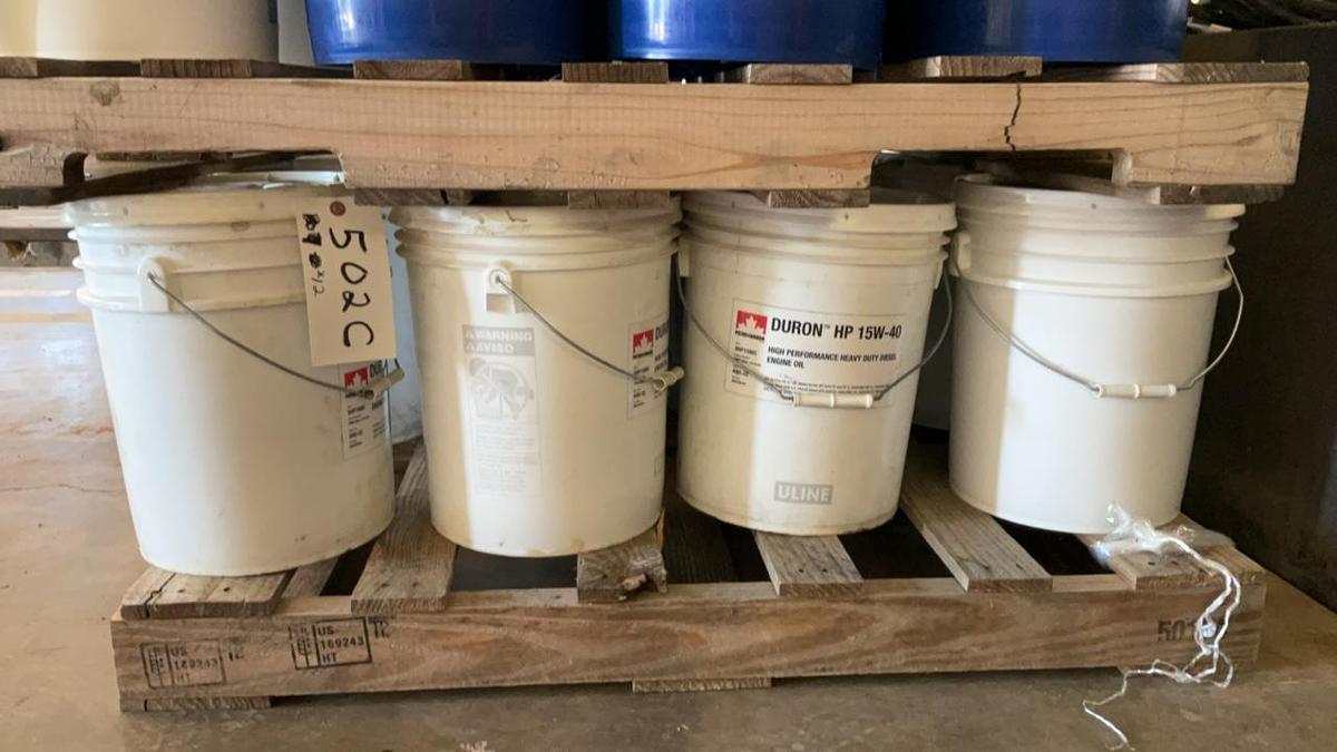 Used Duron HP 15W-40 Oil