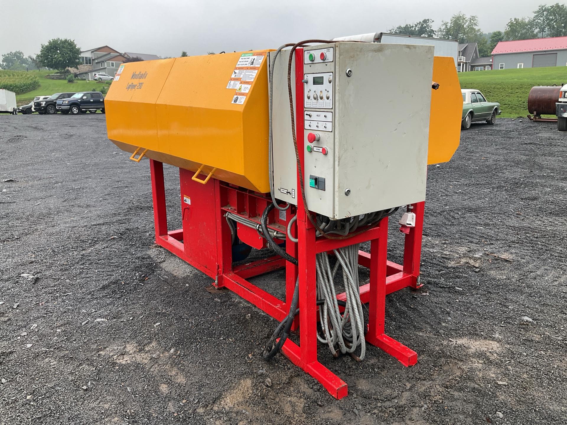 Used Woodlandia 200 Logripper