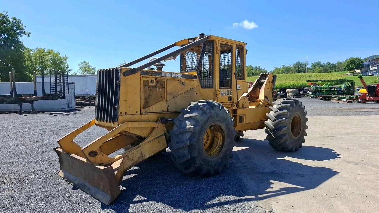 Used 1993 John Deere 640E Cable Skidder