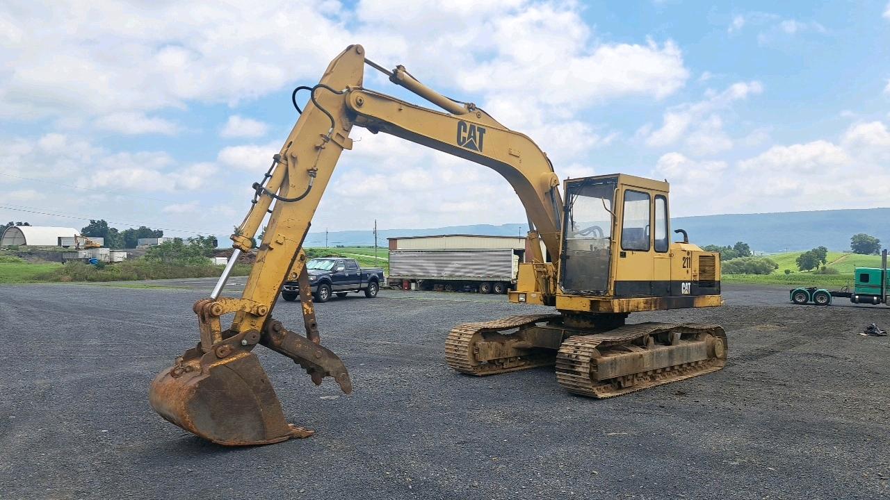 Used 1989 Caterpillar 211 Excavator