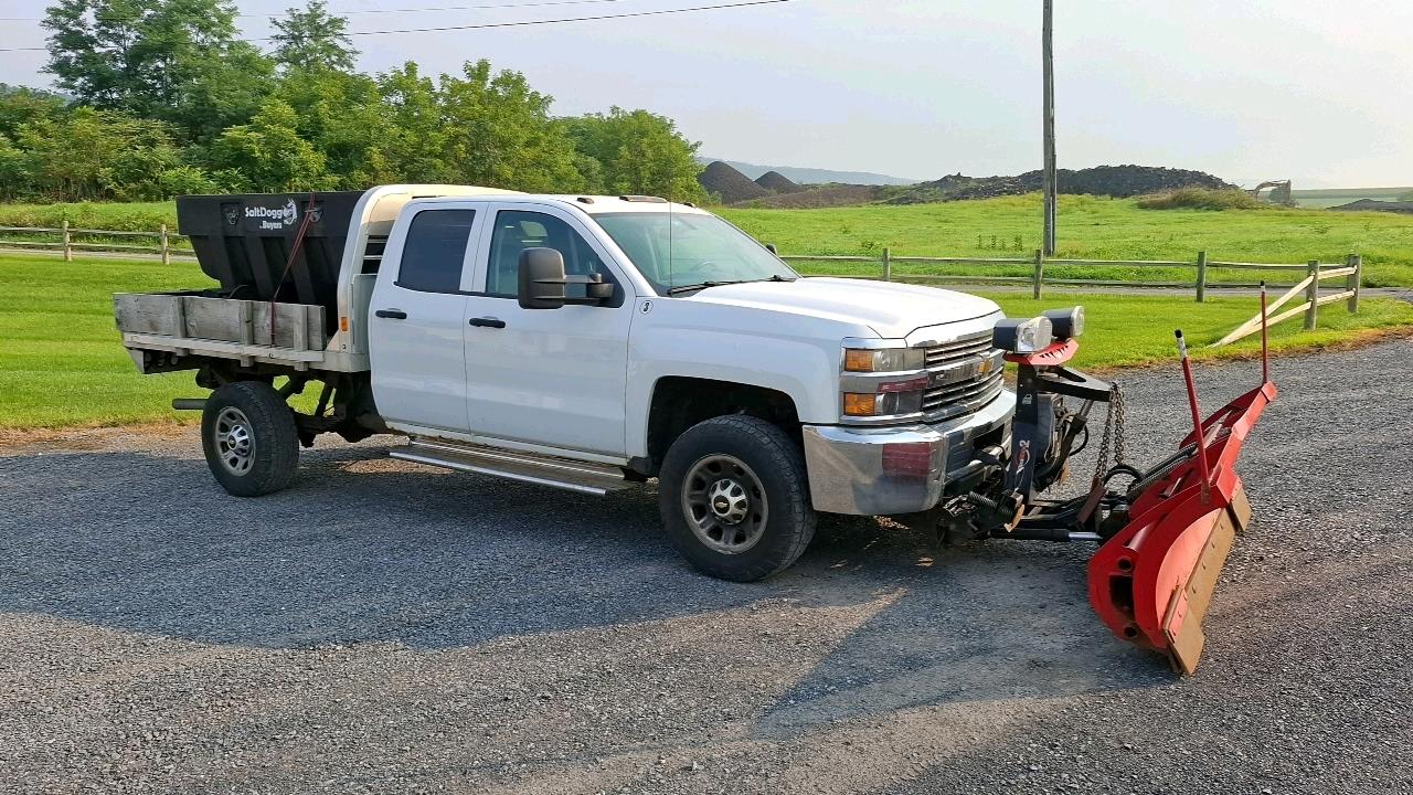 Used 2015 Chevrolet 2500 Flatbed Truck
